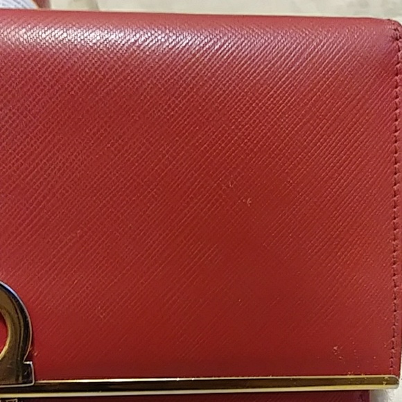 Salvatore Ferragamo Gancini Continental Wallet - Picture 3 of 8